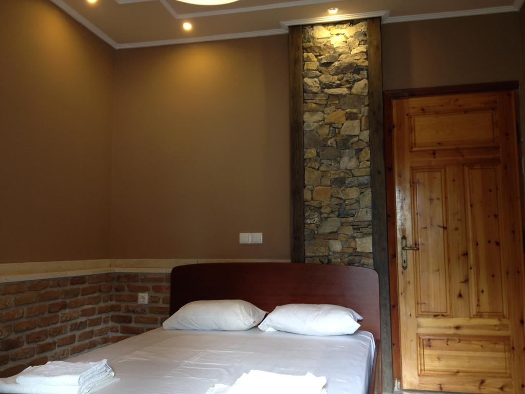 Ferienwohnung Menis Haus Vrasná Zimmer foto