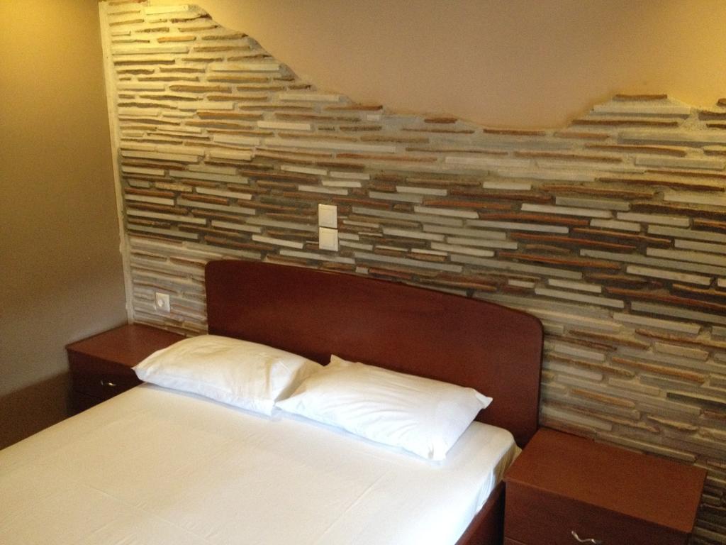 Ferienwohnung Menis Haus Vrasná Zimmer foto