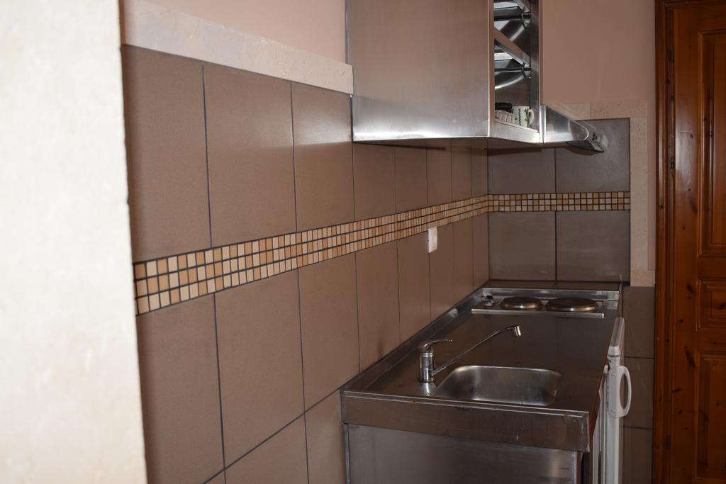 Ferienwohnung Menis Haus Vrasná Exterior foto